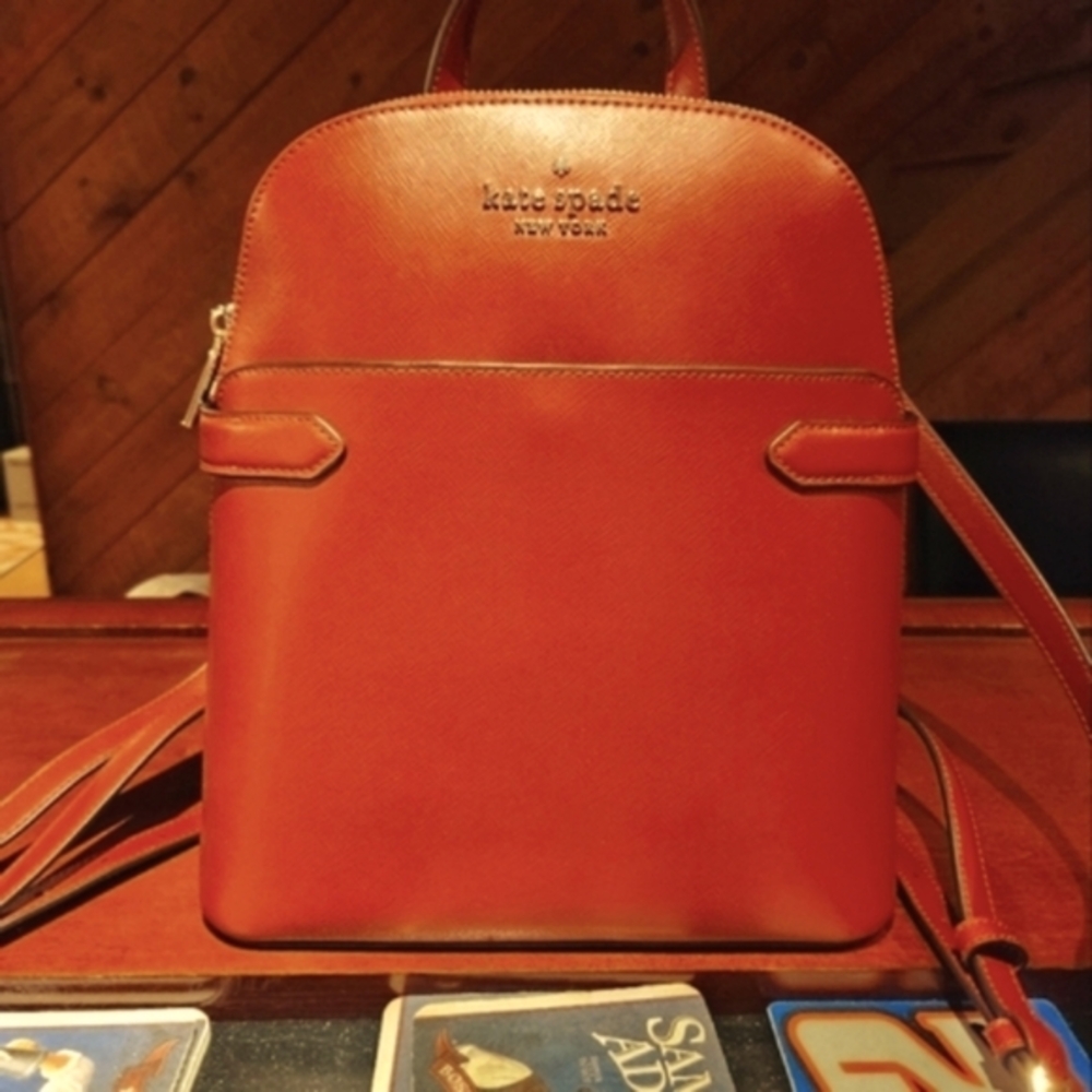 Kate Spade. Color Red Curran.